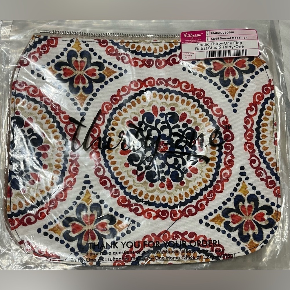 Thirty-One•6 Flaps/ Rabat Studio Thirty•One 6 patterns, NWT - Picture 2 of 7